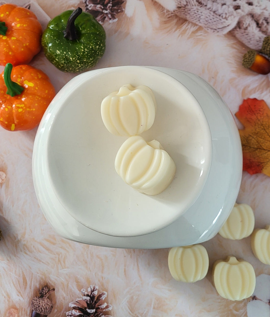 Cozy cuddles wax melt pumpkin shapes