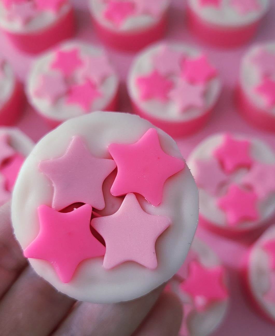 Sugared cuddles Christmas wax melt shape