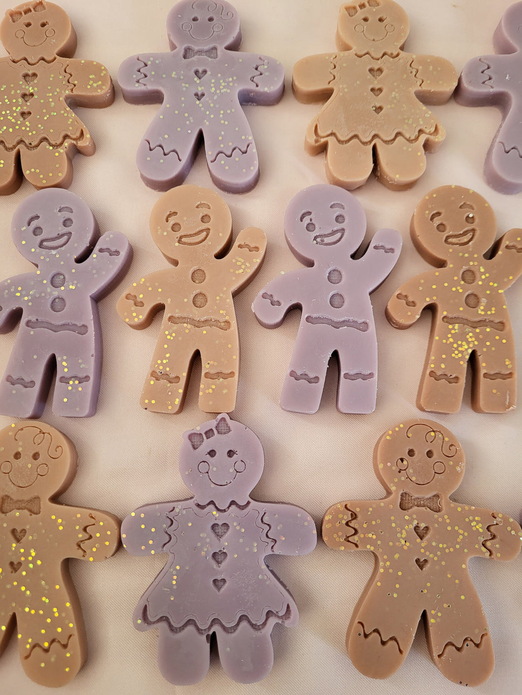 Gingerbread man / woman Christmas wax melt shape