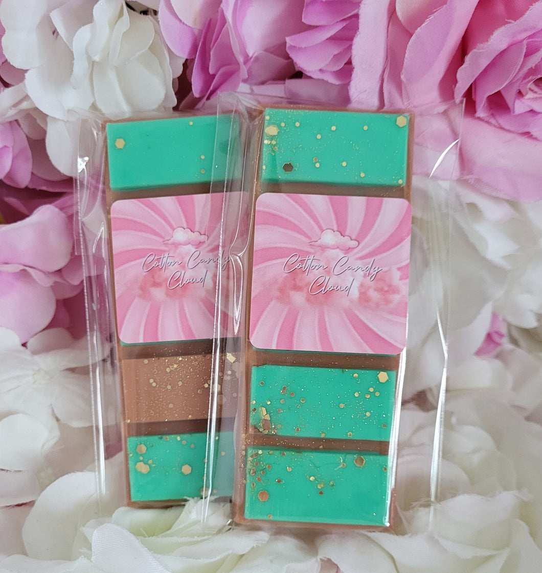 Snowflake cookie and golden pear glaze wax melt snap bar