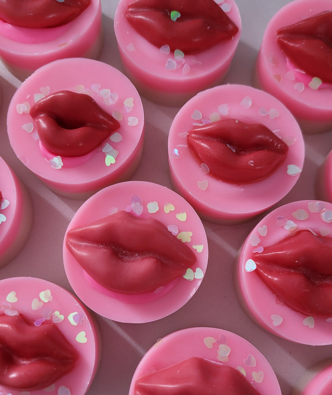 Tropical paradise . Lips wax melt mini shape