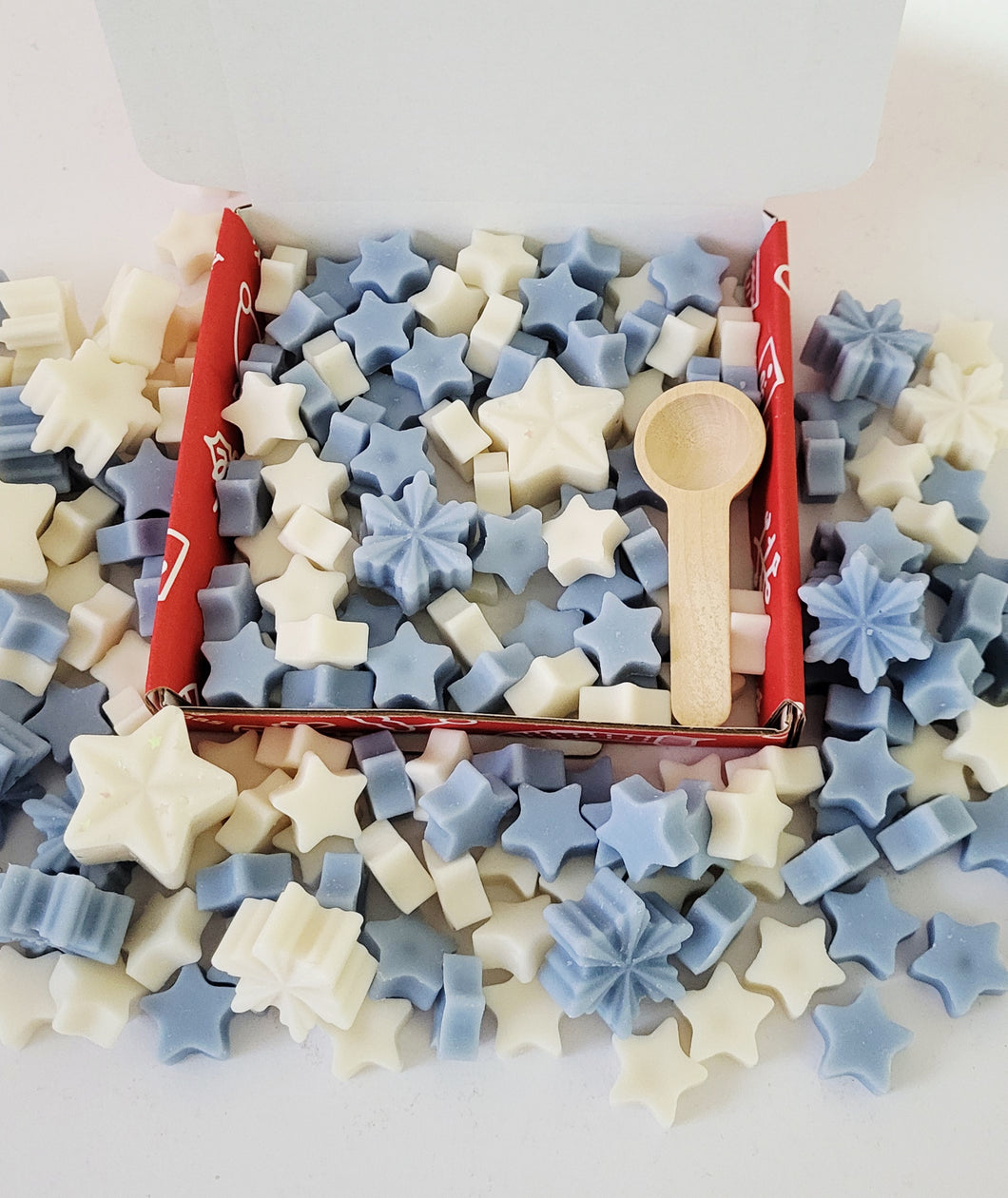 Shimmering star Christmas scoopie wax melt shapes