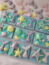 Load image into Gallery viewer, Wax melt mermaid decorated slab / bar in the fragrance mermaids tail
