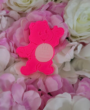 Load image into Gallery viewer, Colourful Bears wax melt shapes ( different fragrances available )
